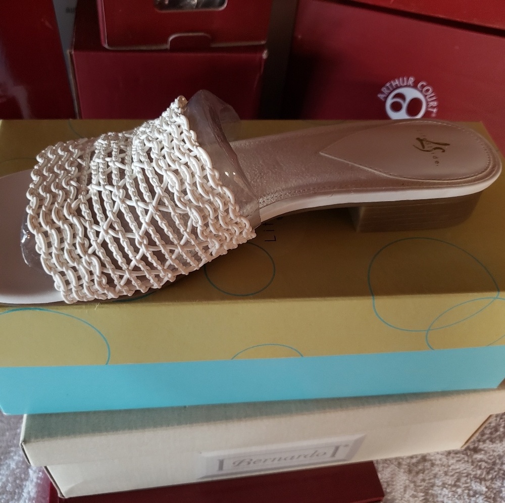 Lifestride sandals